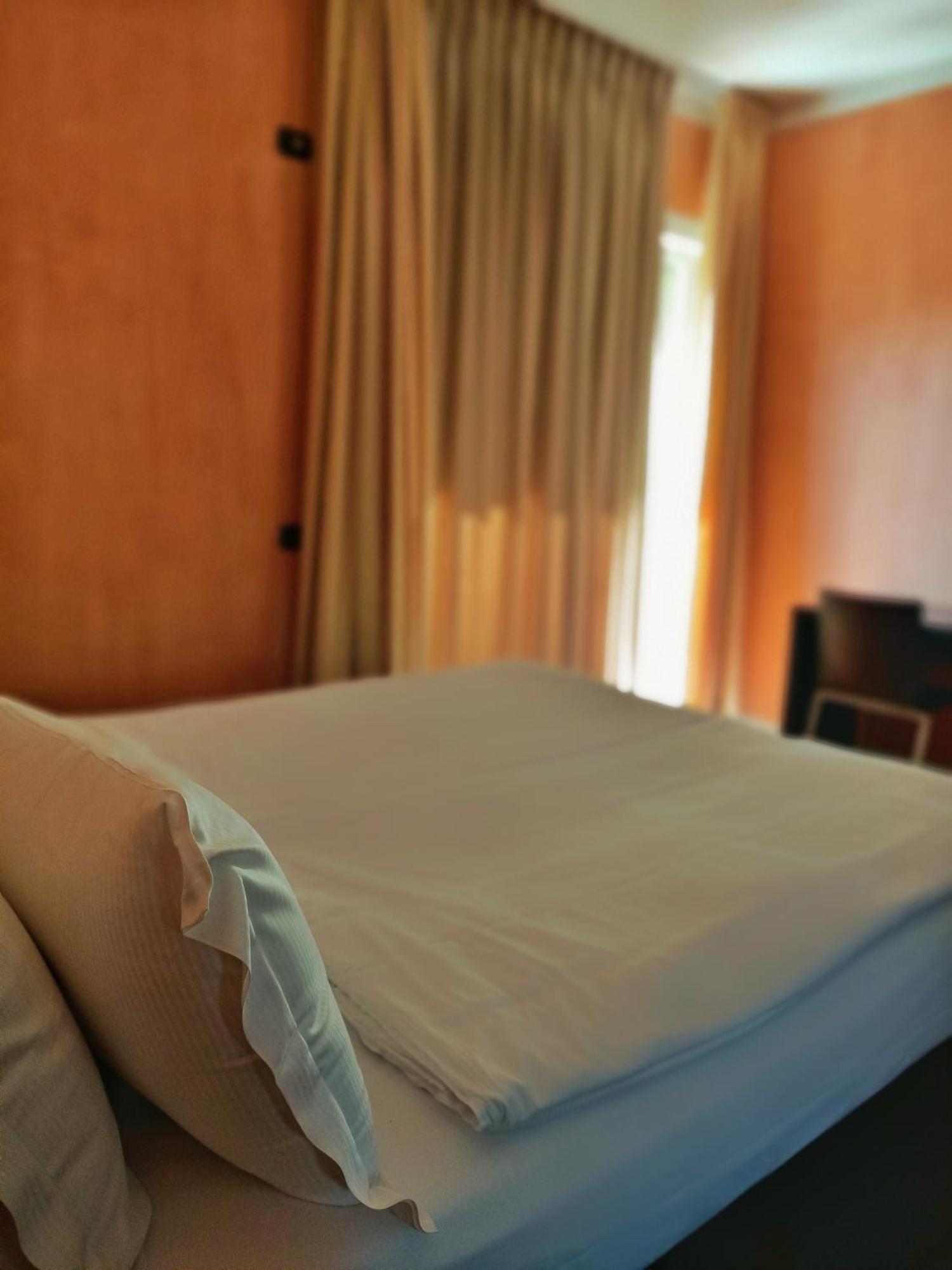 Aquazzurra Resort & Aparthotel Cannobio Eksteriør bilde