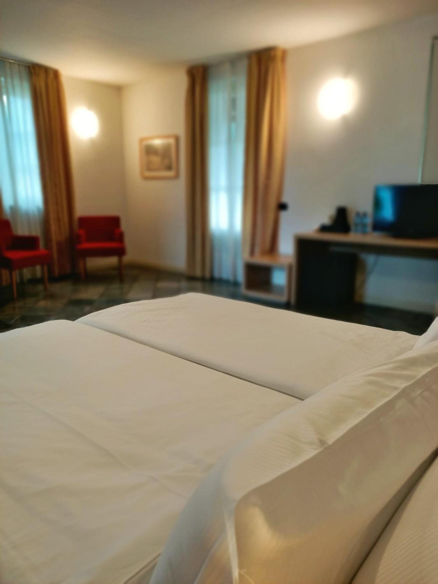 Aquazzurra Resort & Aparthotel Cannobio Eksteriør bilde