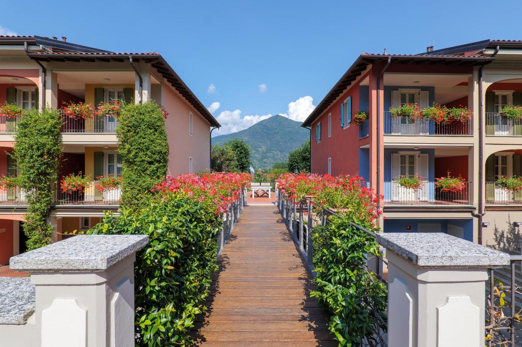 Aquazzurra Resort & Aparthotel Cannobio Eksteriør bilde